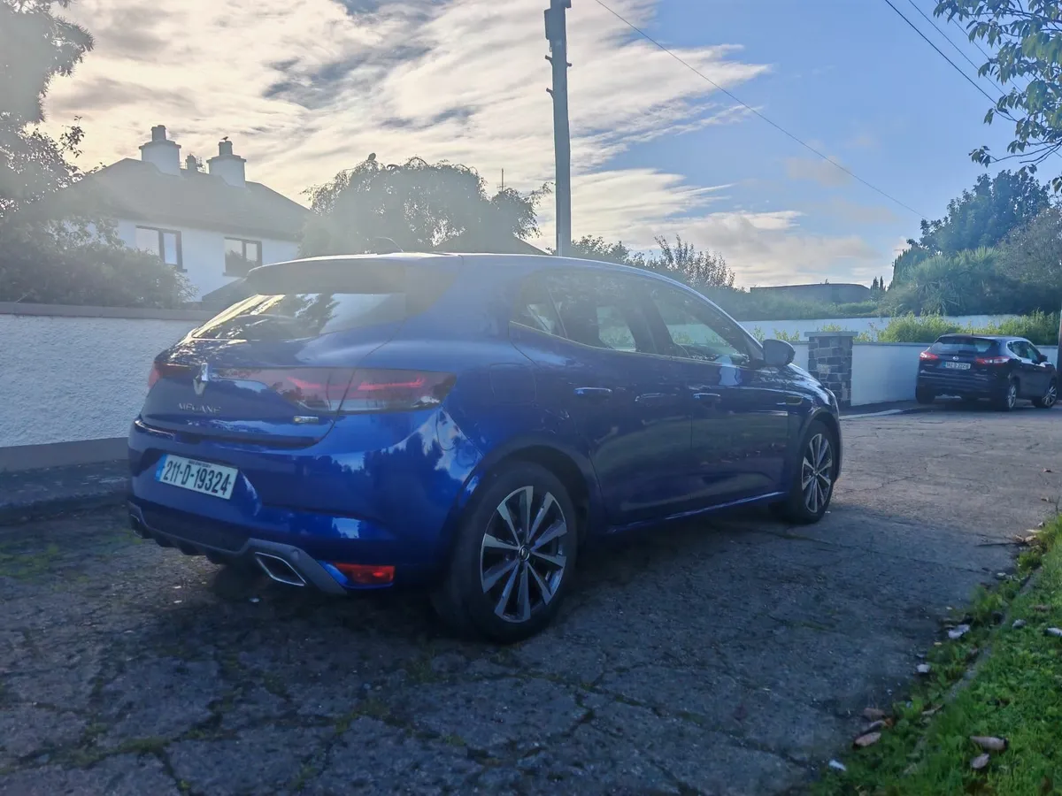 Megan RS LINE only 37K KM - Image 3