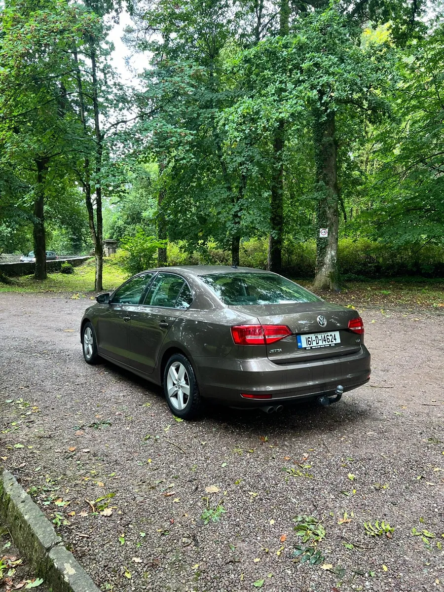 Volkswagen Jetta - Image 3