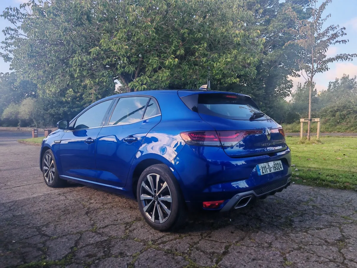 Megan RS LINE only 37K Kilometers - Image 1