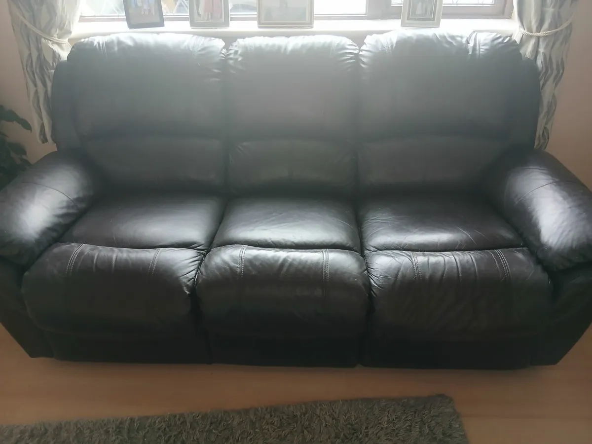 Couch - Image 1