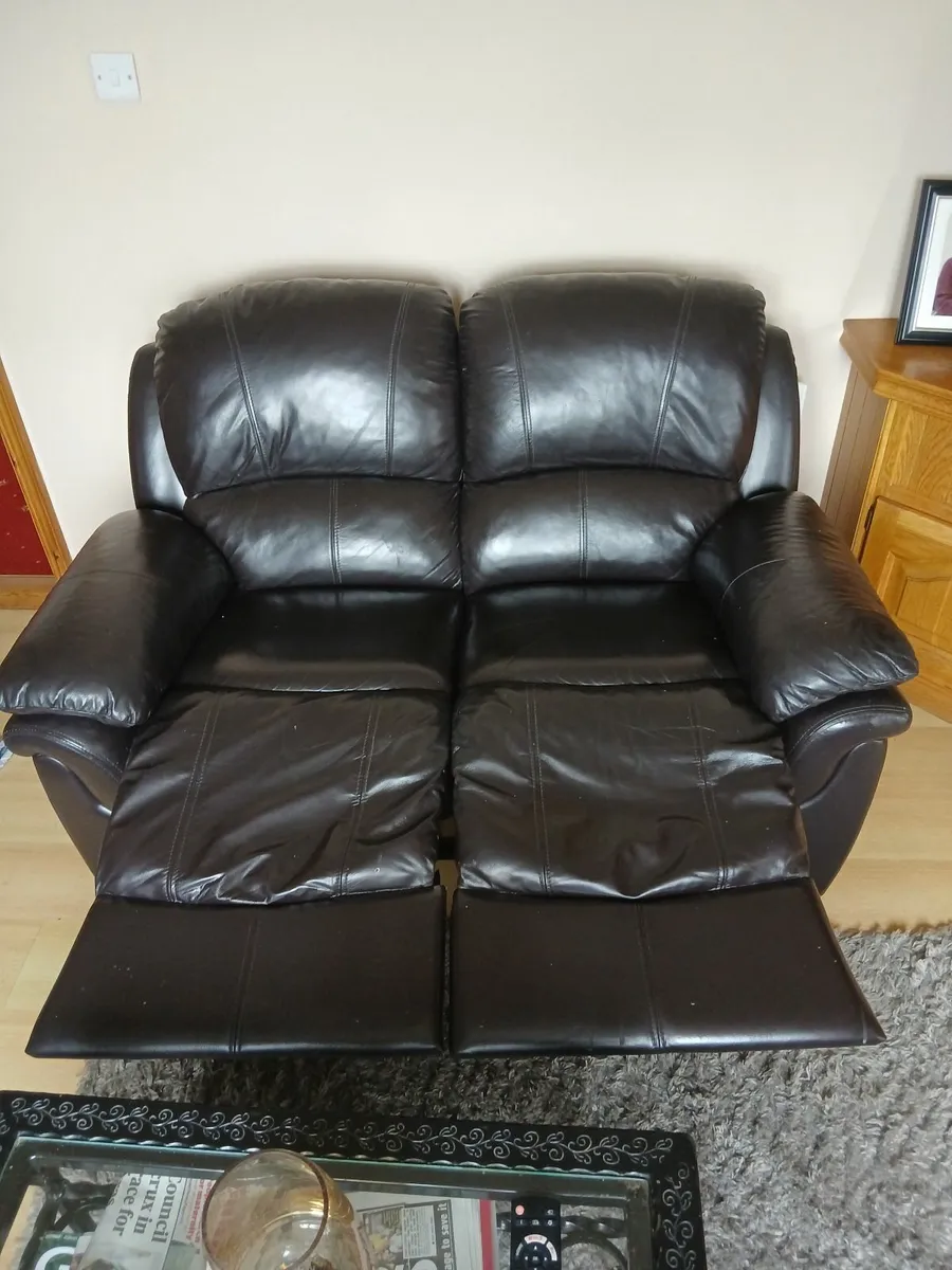 Couch - Image 2