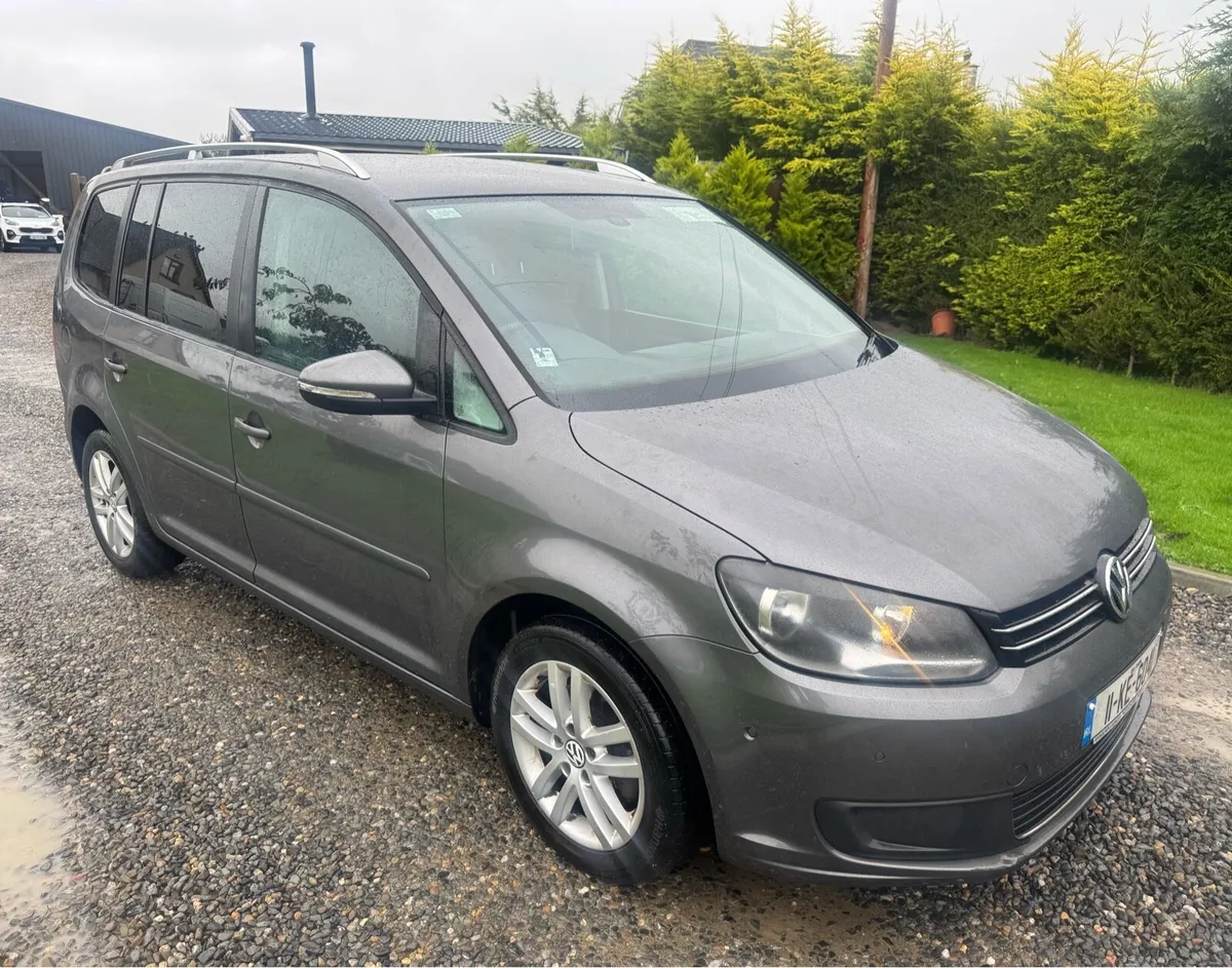 Volkswagen Touran 7 Seater - Image 1