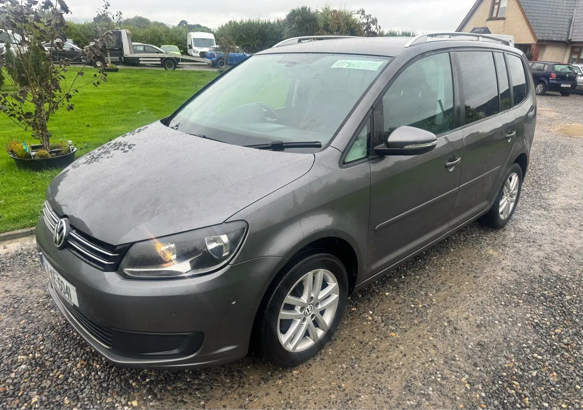 Volkswagen Touran 7 Seater - Image 2