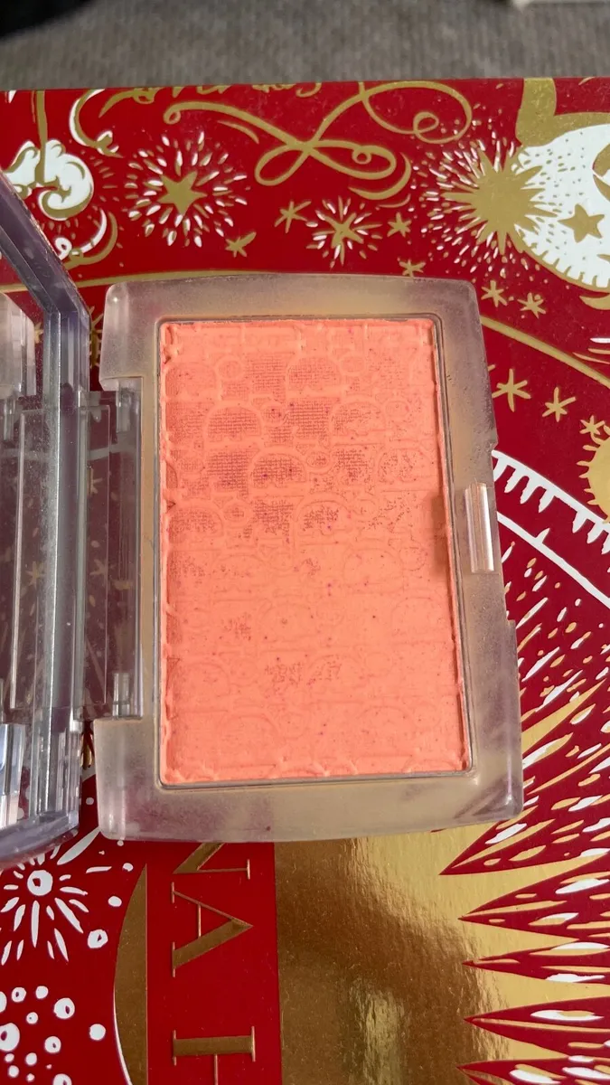 Dior coral blush - Image 2