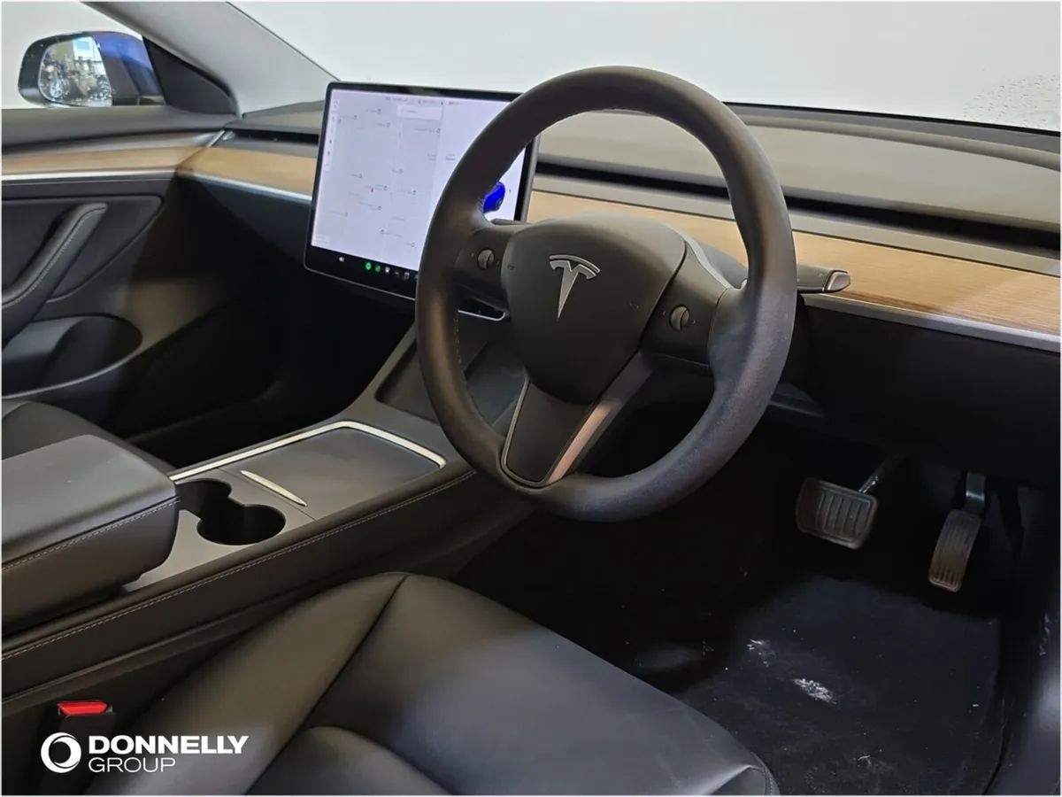 Tesla Model 3 Saloon Standard Plus - Image 4