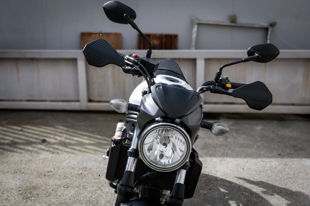 Suzuki SV650 2017 - Image 4