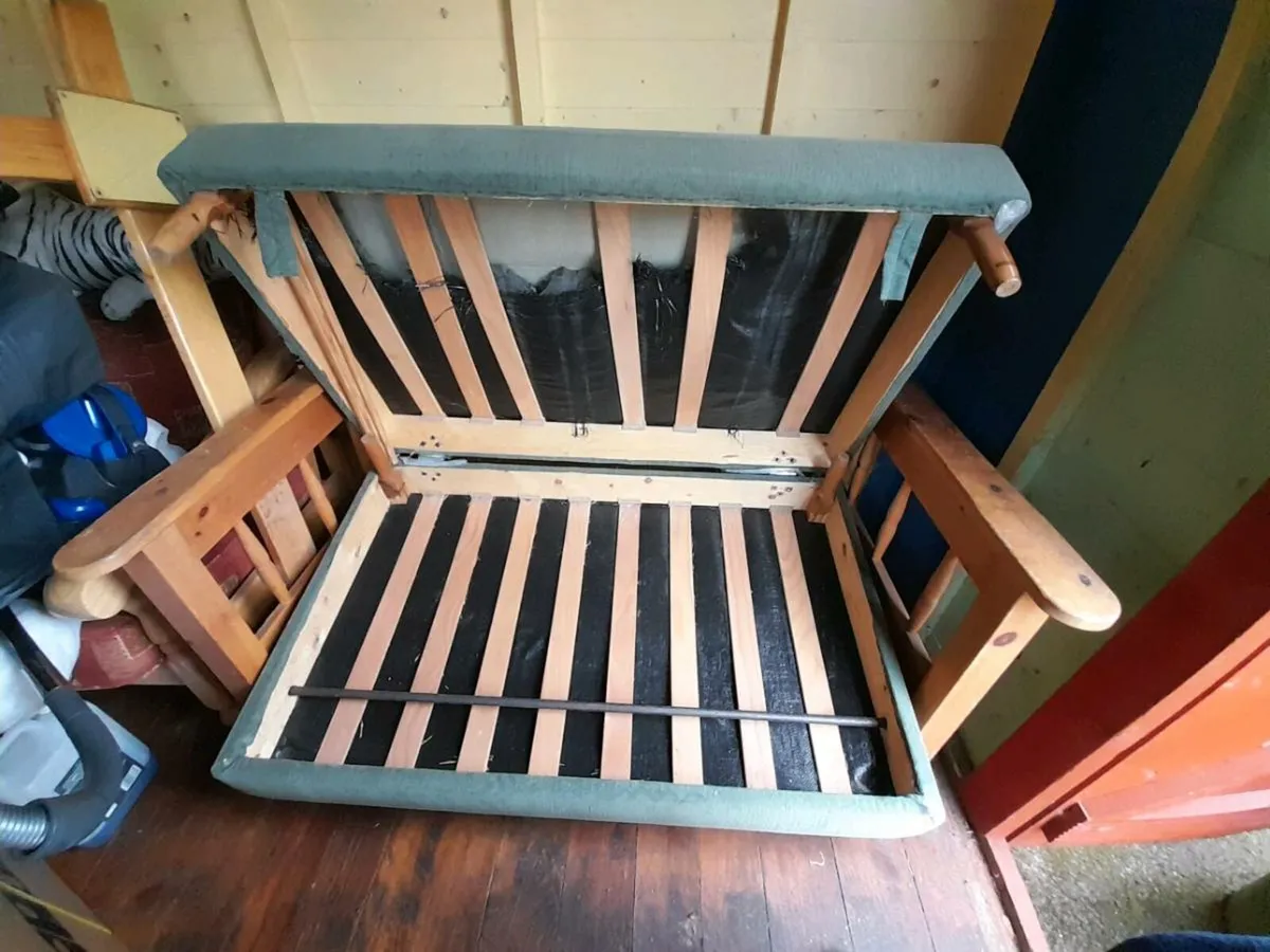 Sofabed (broken) - Image 3