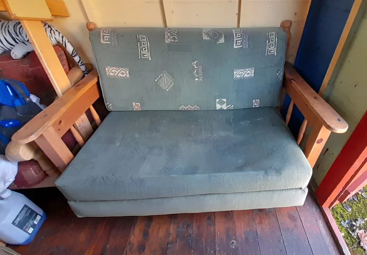 Sofabed (broken) - Image 1