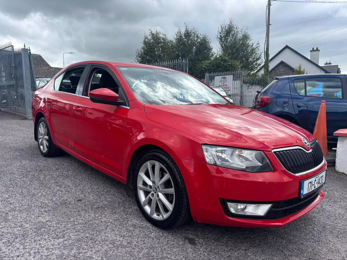 Skoda Octavia 2017  1.6 TDI  STYLE - Image 1