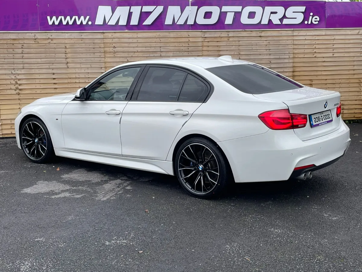 2016 BMW M-SPORT LEATHER SEATS - Image 3