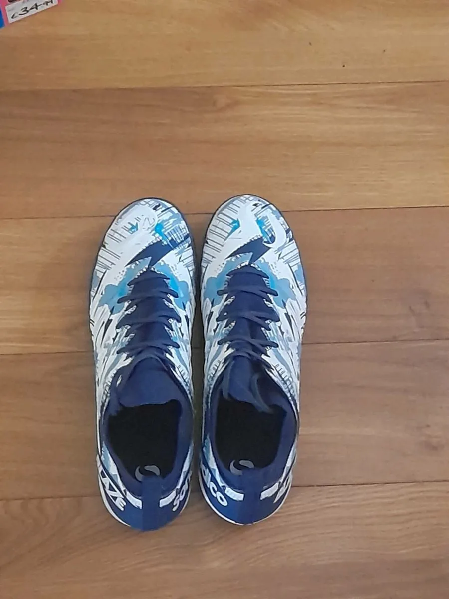 Astro Turf runners - Image 1