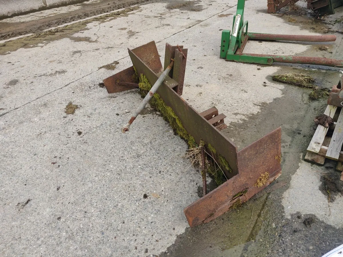 Metal yard scraper - Image 2