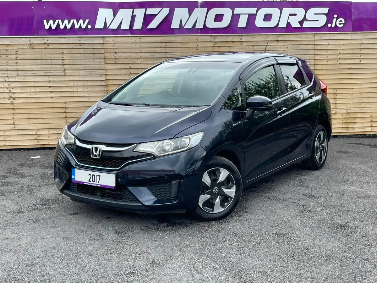 2017 HONDA FIT HV HYBRID - Image 1
