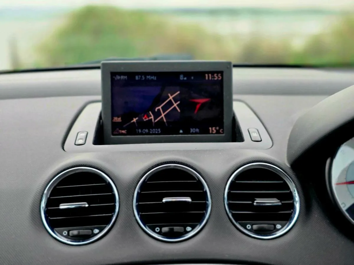 2011 Peugeot 308 - Image 3