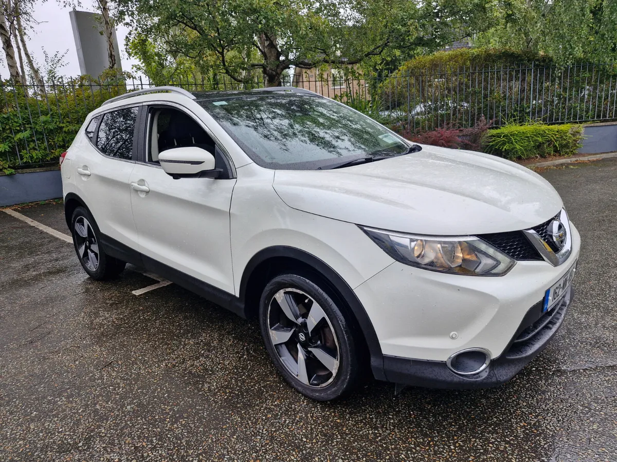 16 Nissan Qashqai SVE High Spec New NCT €8,995** - Image 4