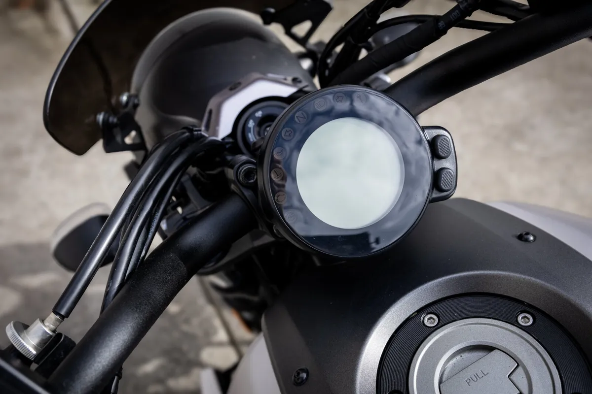 Yamaha XSR700 2016 - Image 1
