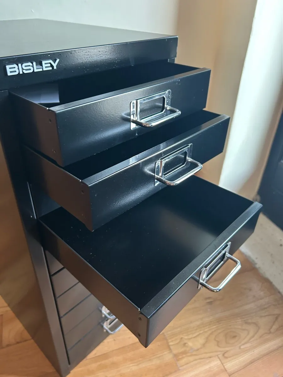 Filing Cabinet - Image 3