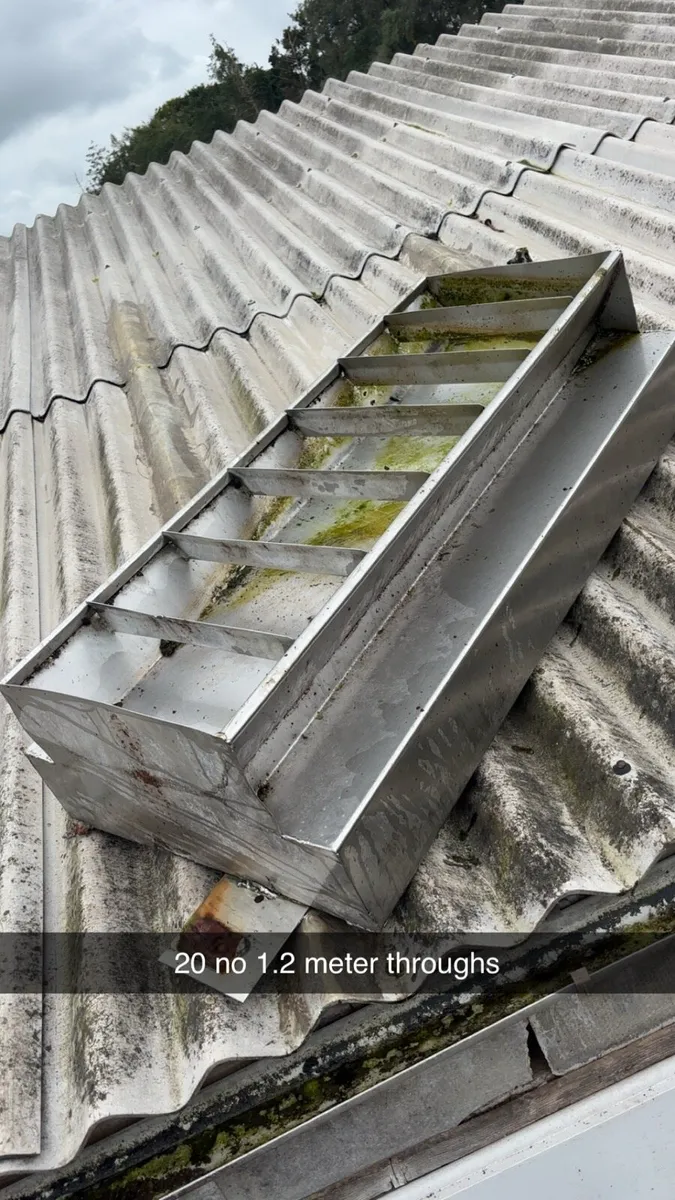 Pig housing Feed throughs and slats - Image 1