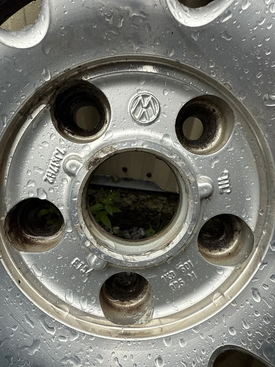 17” Volkswagen Wheels - Image 2