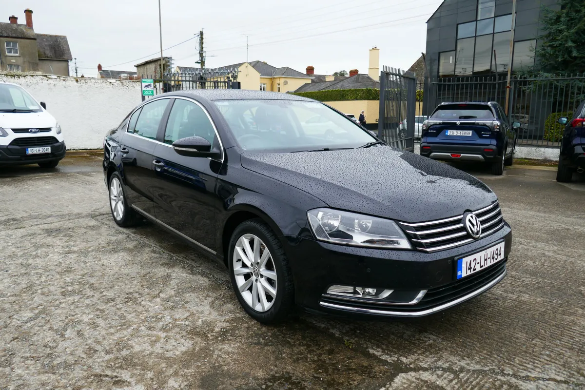 142, VOLKSWAGEN PASSAT 2.0 TDI EXECUTIVE BLUEMOTIO - Image 1