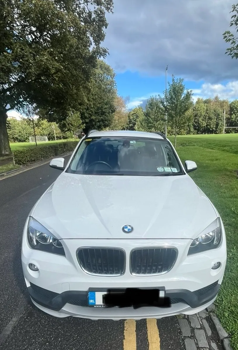 BMW X1 2014 S Drive 18D - Image 2
