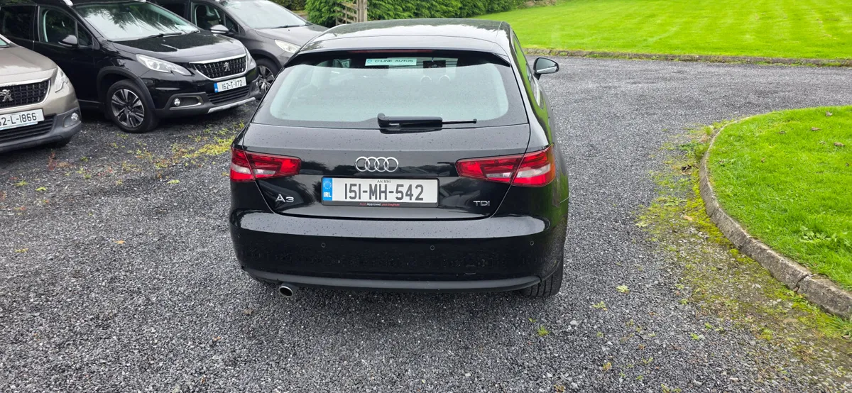 Audi A3 1.6d semi leather seats - Image 4