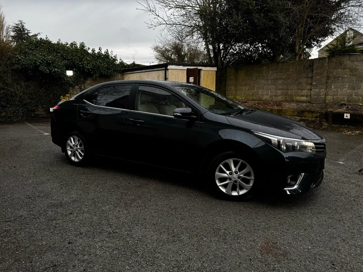 Toyota Corolla Luna 1.4D 2014 - Image 1