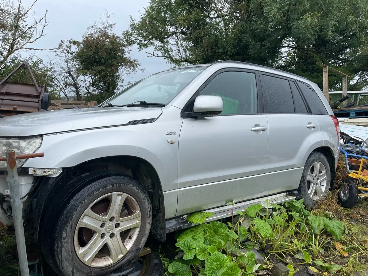 Suzuki 4WD FOR PARTS - Image 1