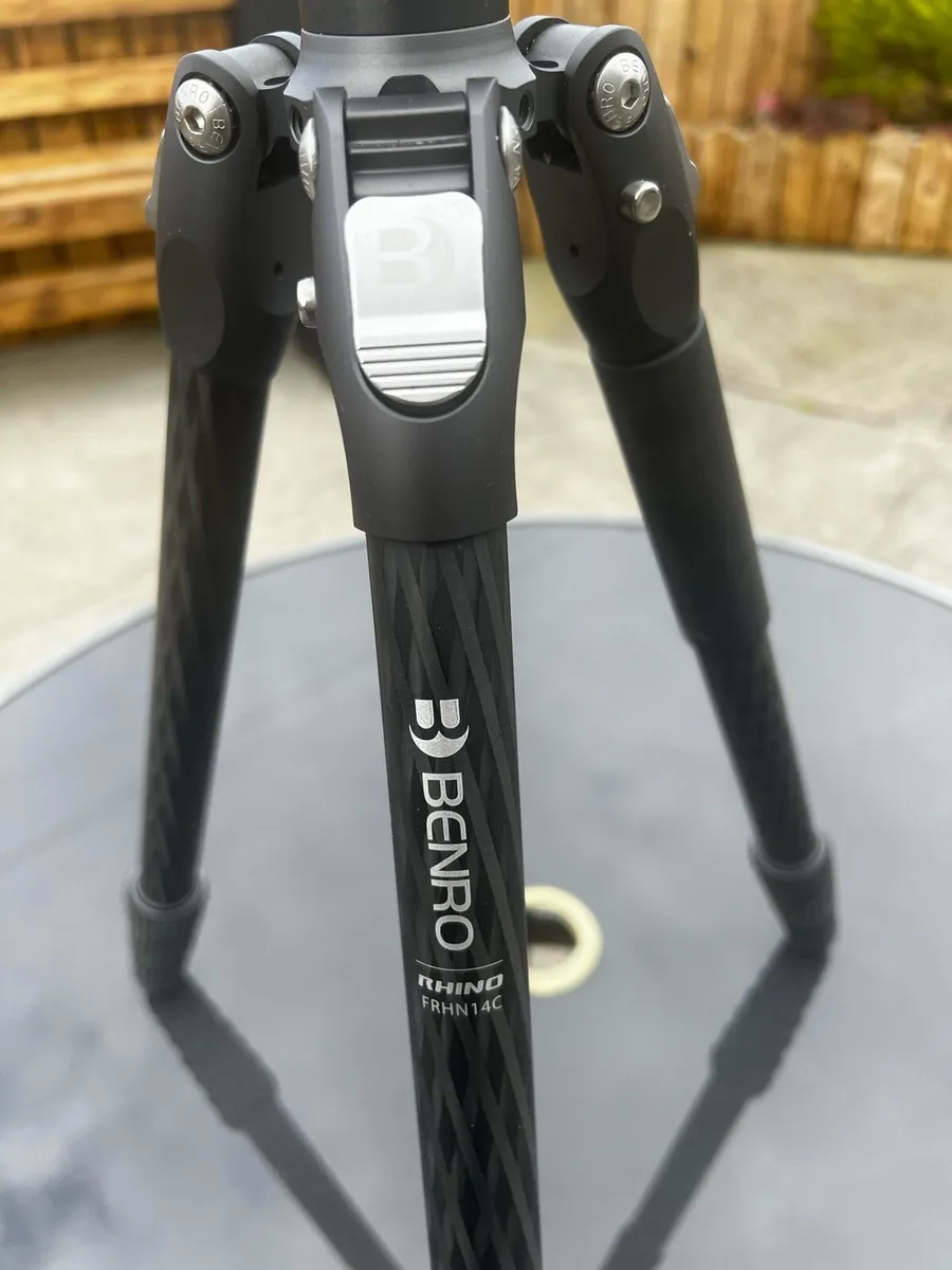 Benro Rhino carbon fibre tripod - Image 2