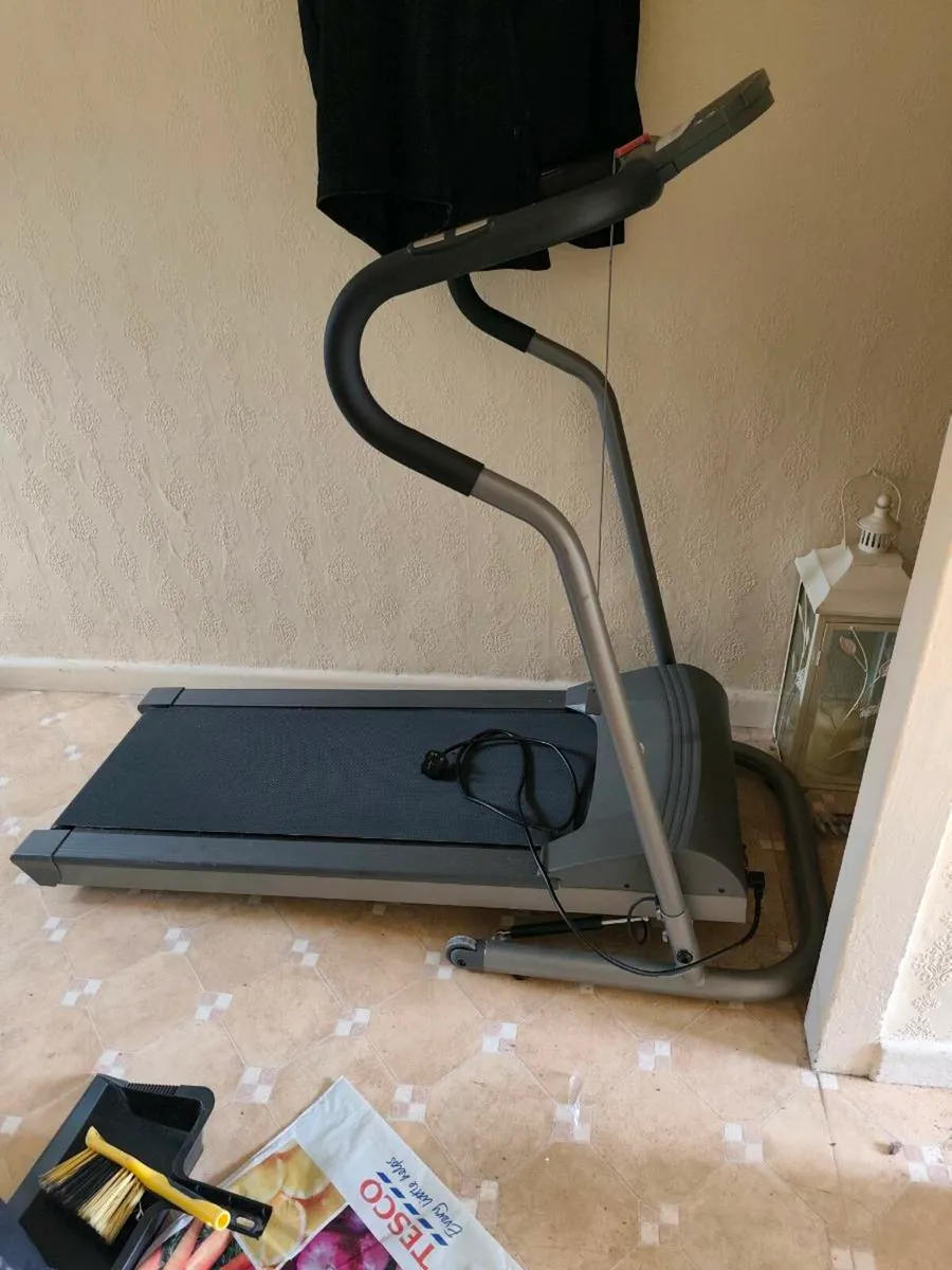Treadmill - Image 1
