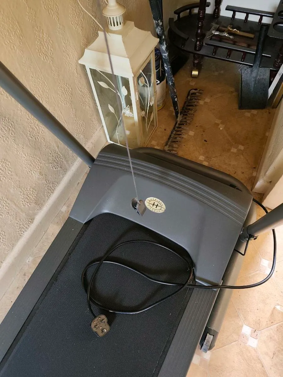 Treadmill - Image 3