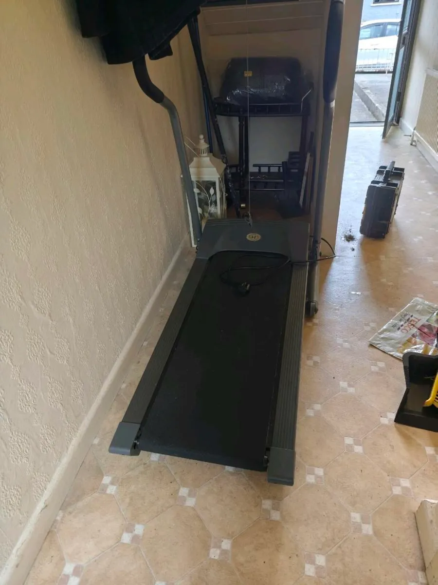 Treadmill - Image 4