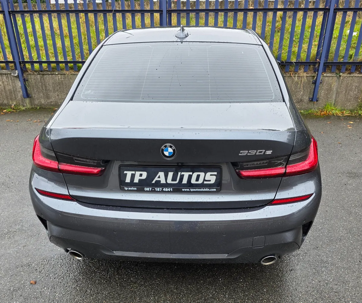 BMW 3-Series 2021 M-Sport - Image 4