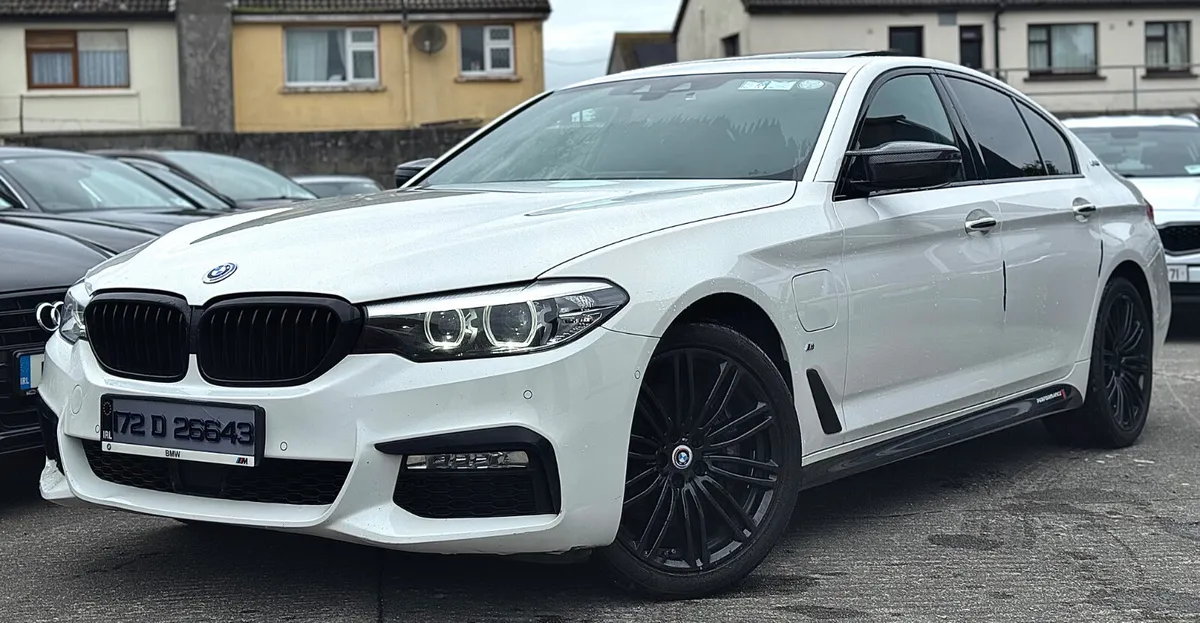 ⚫️BMW 530E M-SPORT SUNROOF⚫️ - Image 1