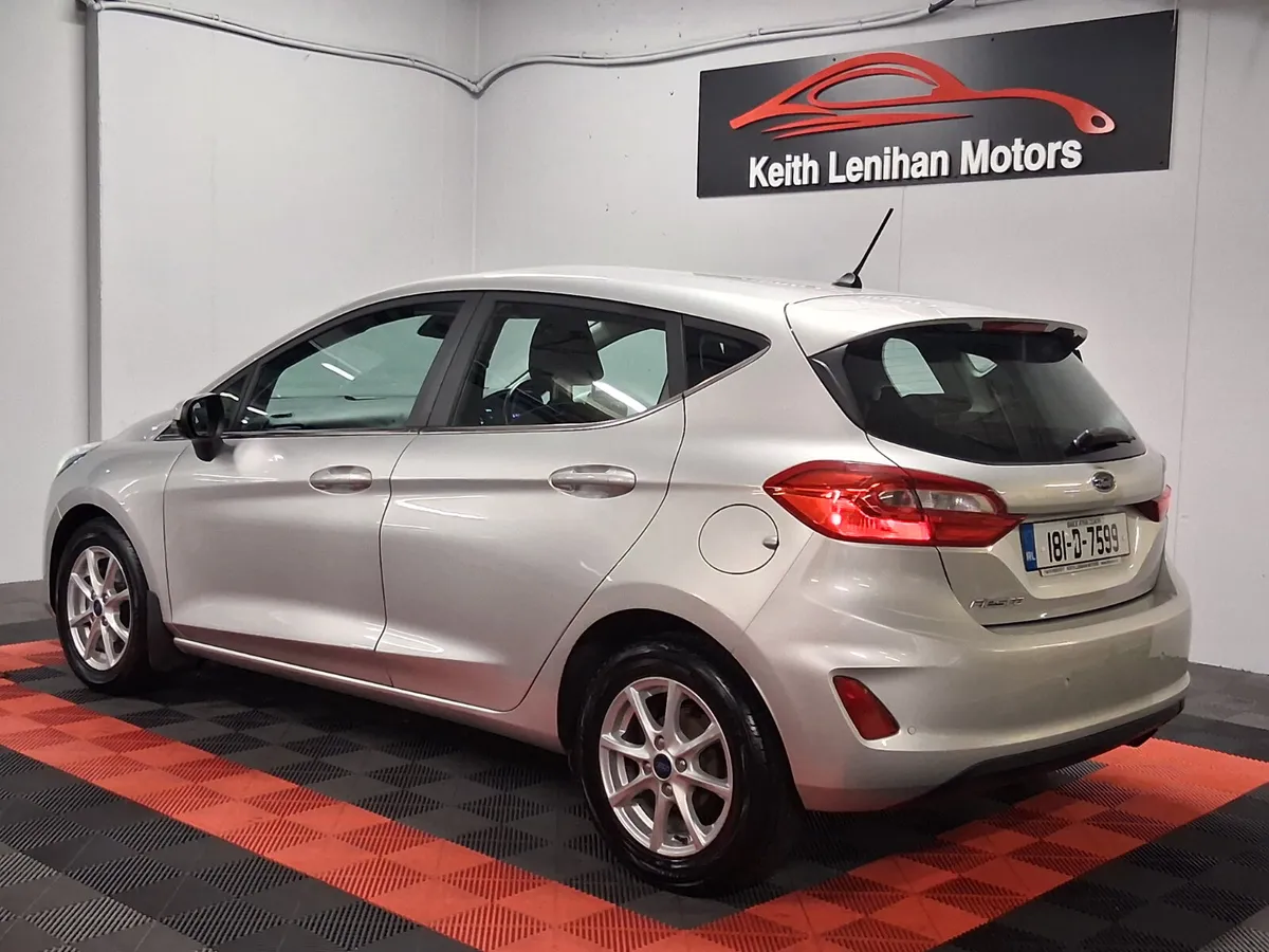 2018 Ford Fiesta **TITANIUM** - Image 4