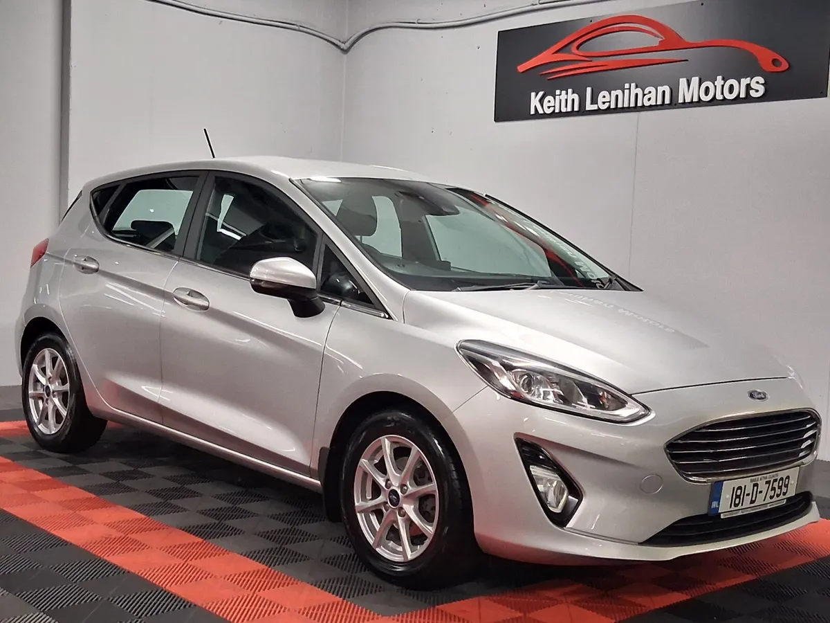 2018 Ford Fiesta **TITANIUM** - Image 3