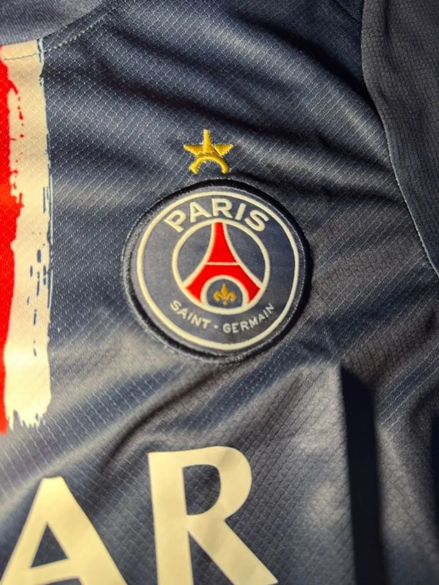 Man utd, Liverpool, Barcelona, Real Madrid, PSG Jersey For sale. - Image 4