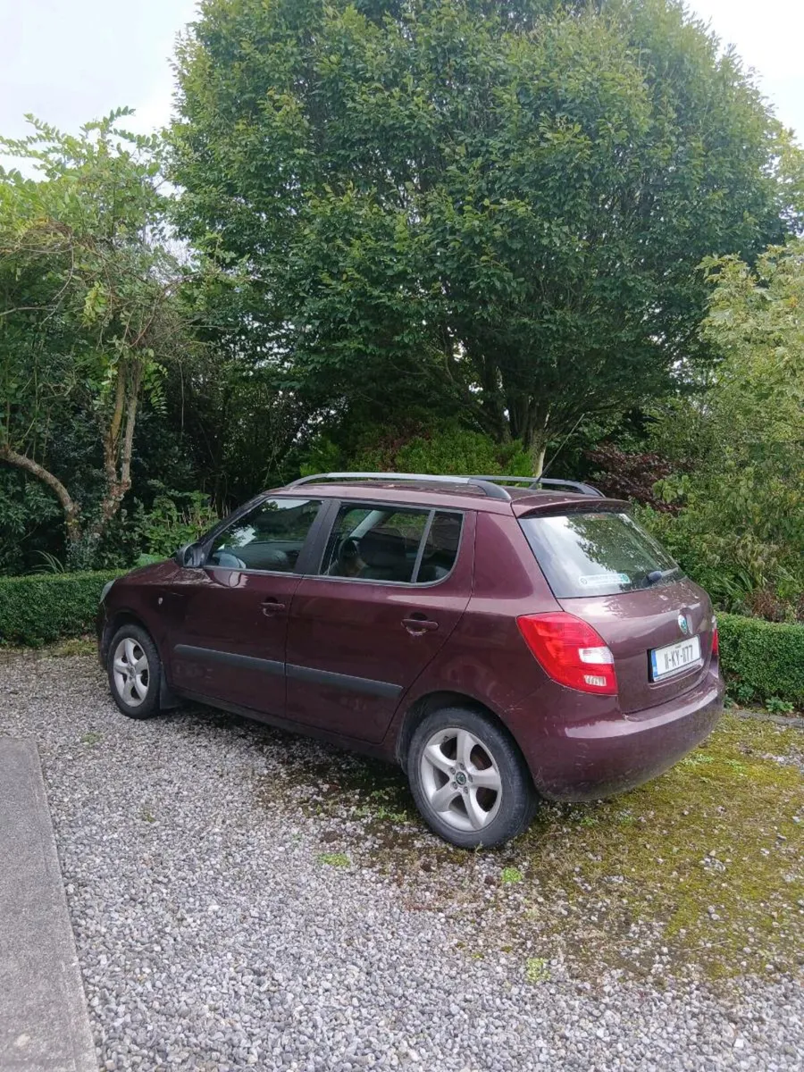 Skoda fabia 2011, LOW KMS - Image 3