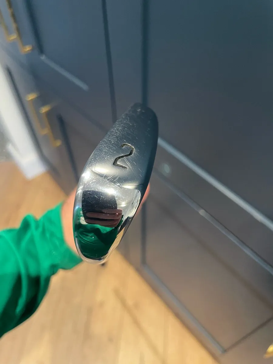 Titleist T200 (2 iron) - Image 3