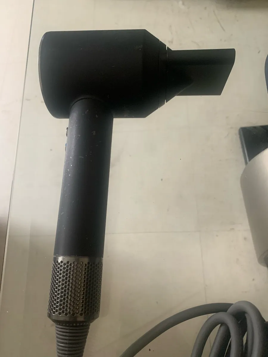 Dyson hair dryer - Image 4