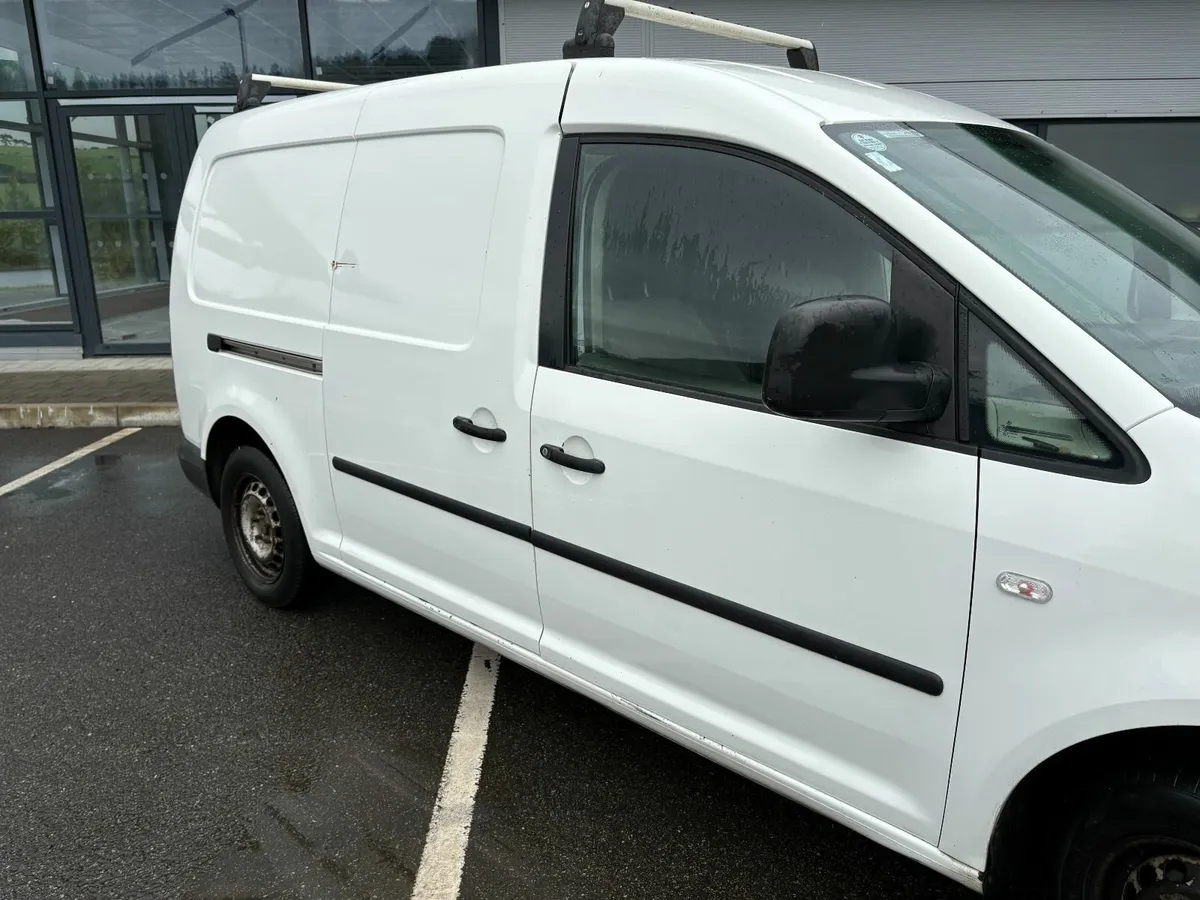 Volkswagen Caddy 2011 - Image 4