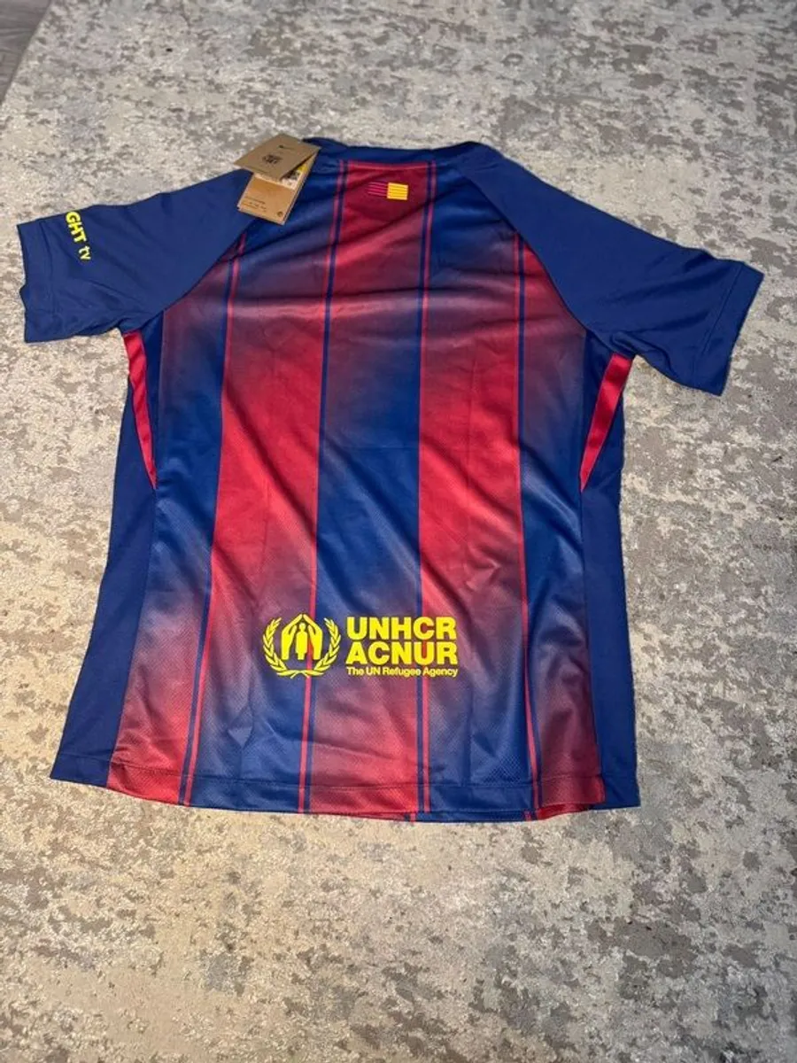 Man utd, Liverpool, Barcelona, Real Madrid, PSG Jersey For sale. - Image 1