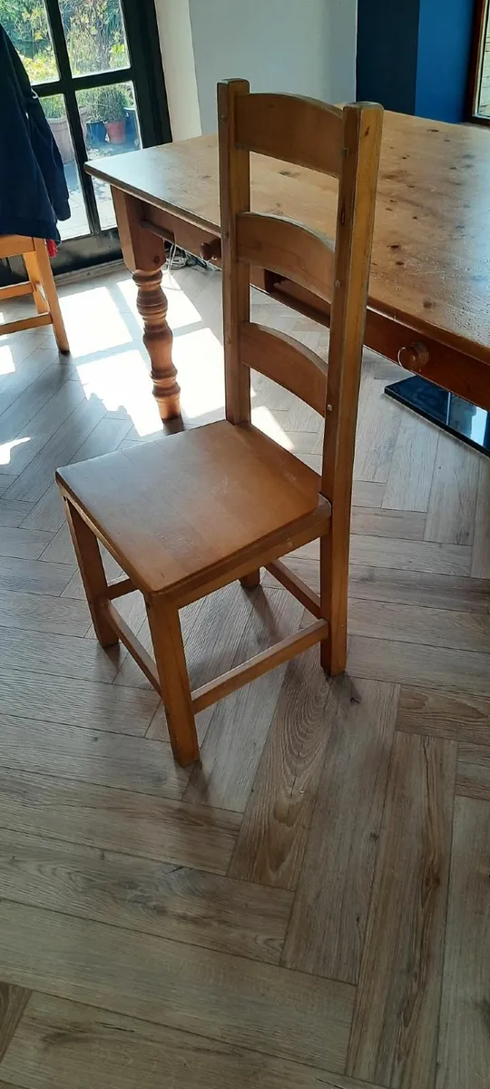 table and 6 chairs - Image 2