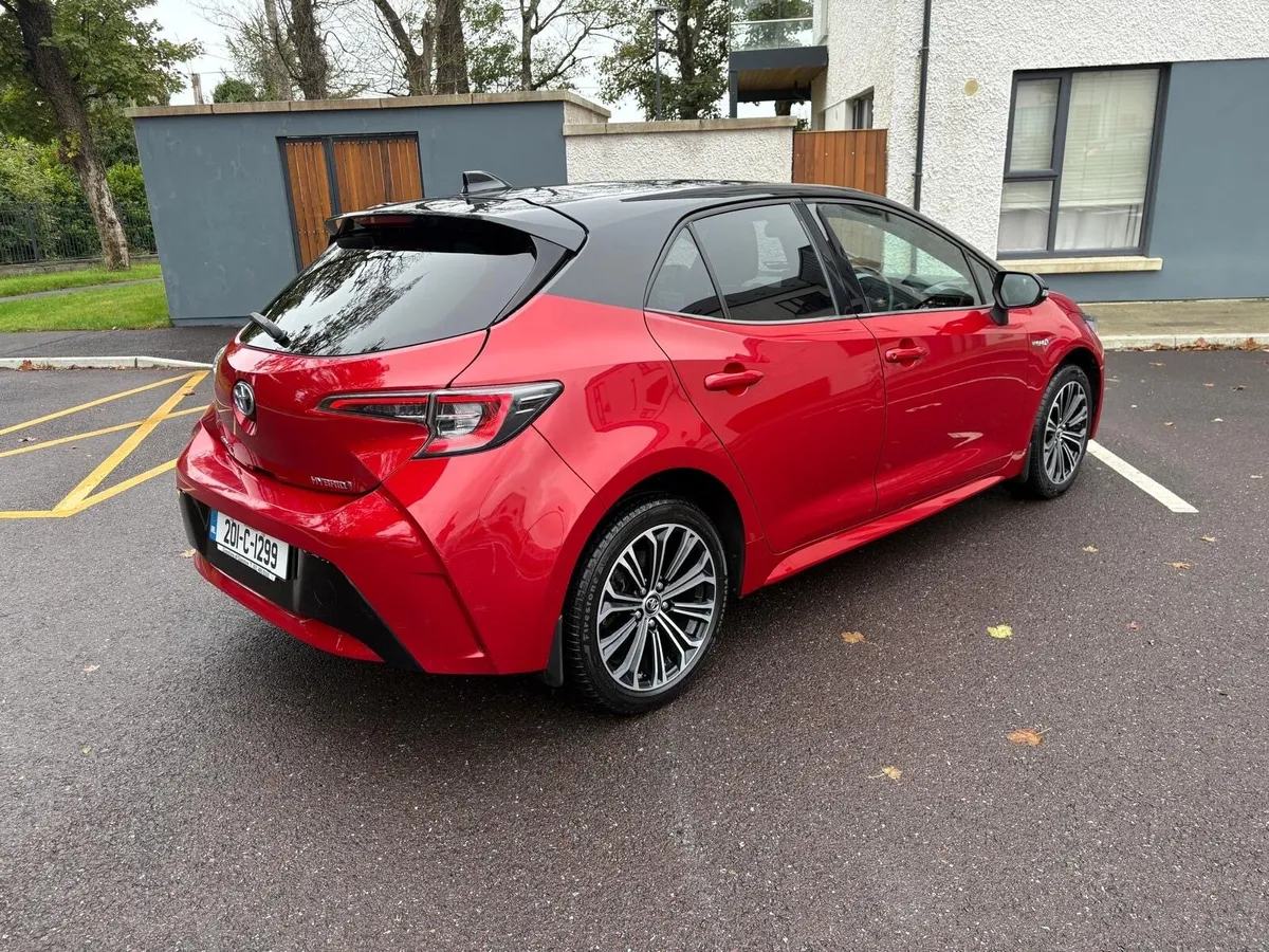 2020 Toyota Corolla Luna Sport - Hybrid - Image 2