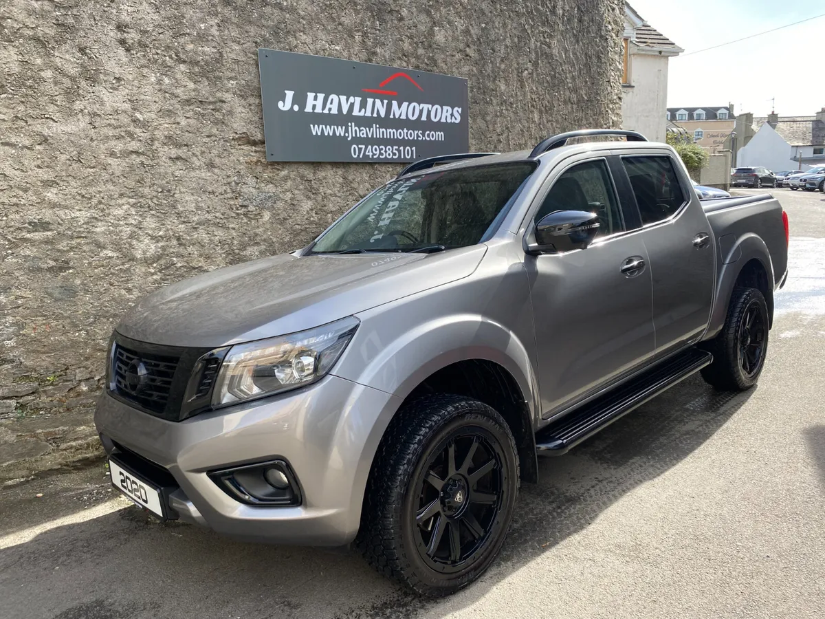 Jan 2020 Nissan Navara Tekna 190 4WD 'NO VAT' - Image 4