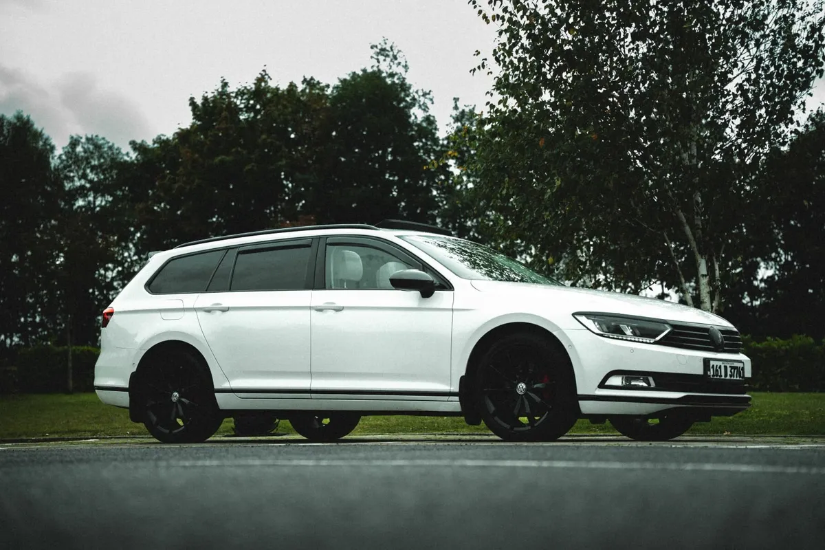 Volkswagen Passat Estate 2L TDI 190BHP (Huge Spec) - Image 1