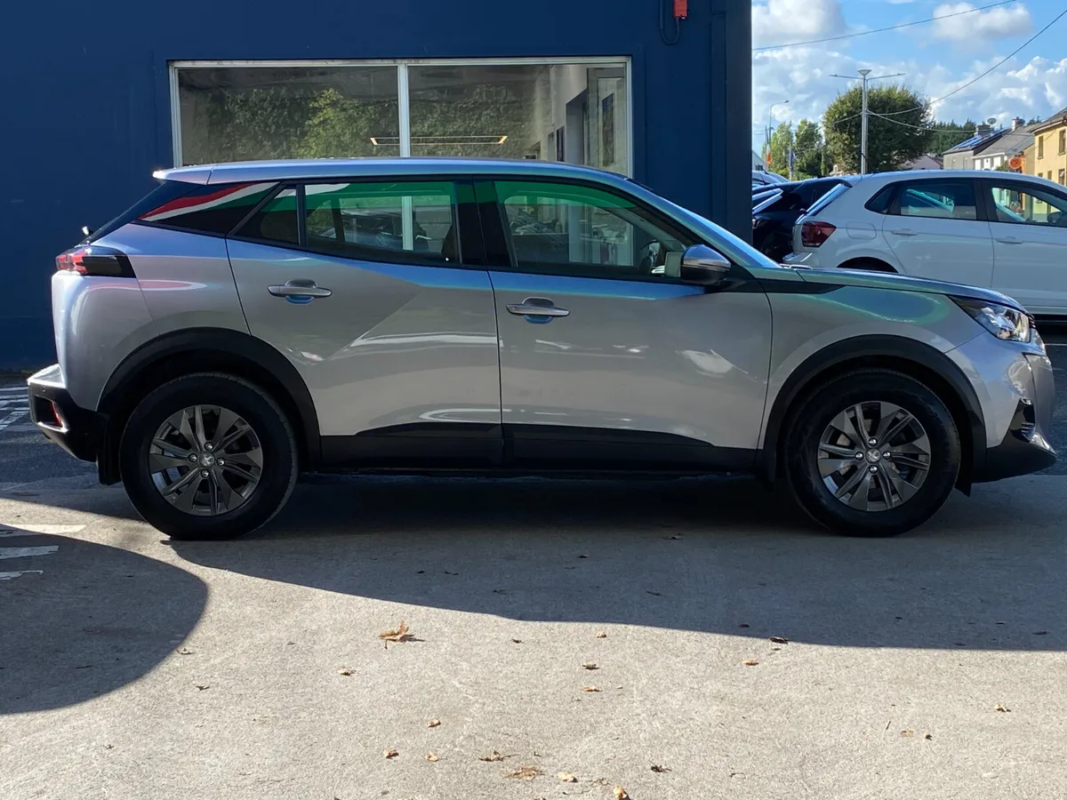 Peugeot 2008 1.2 Puretech 100bhp Active - Image 2
