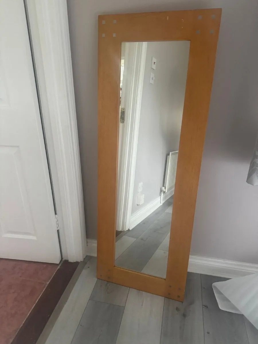 Mirror - Image 1