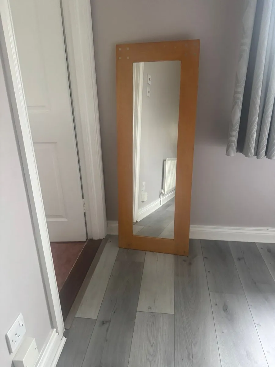 Mirror - Image 2