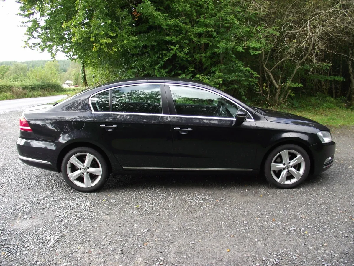 2012 VW Passat 2.0 BlueMotion SE Business Edition - Image 2